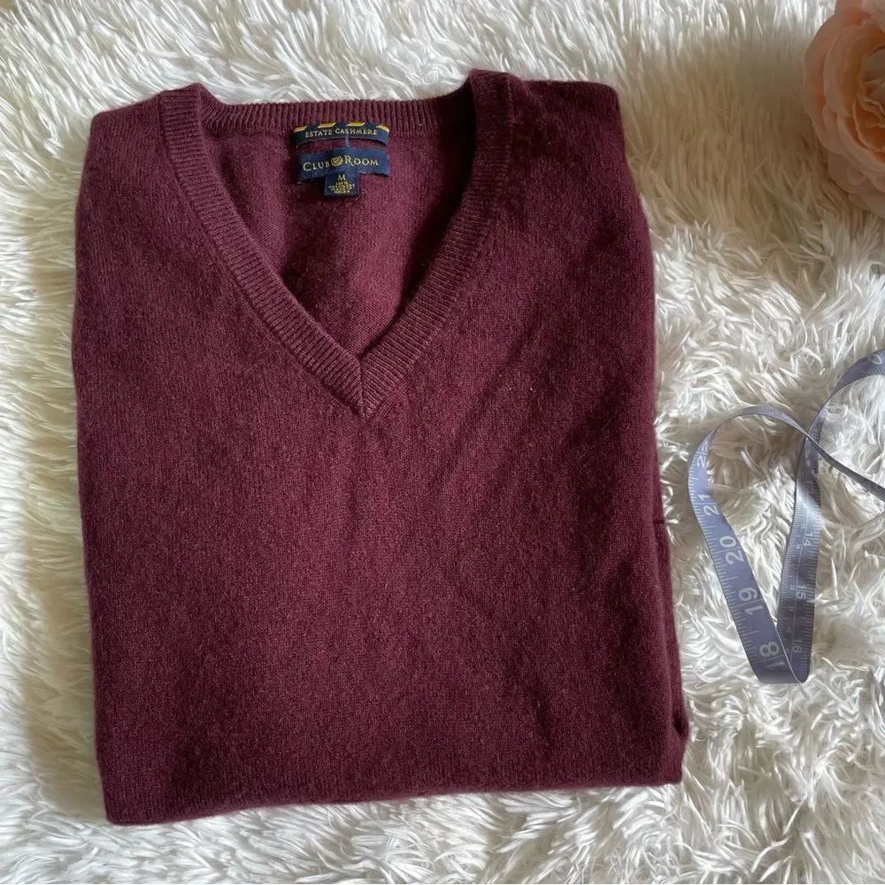 CLUB ROOM CASHMERE VEST - Picture 3 of 9